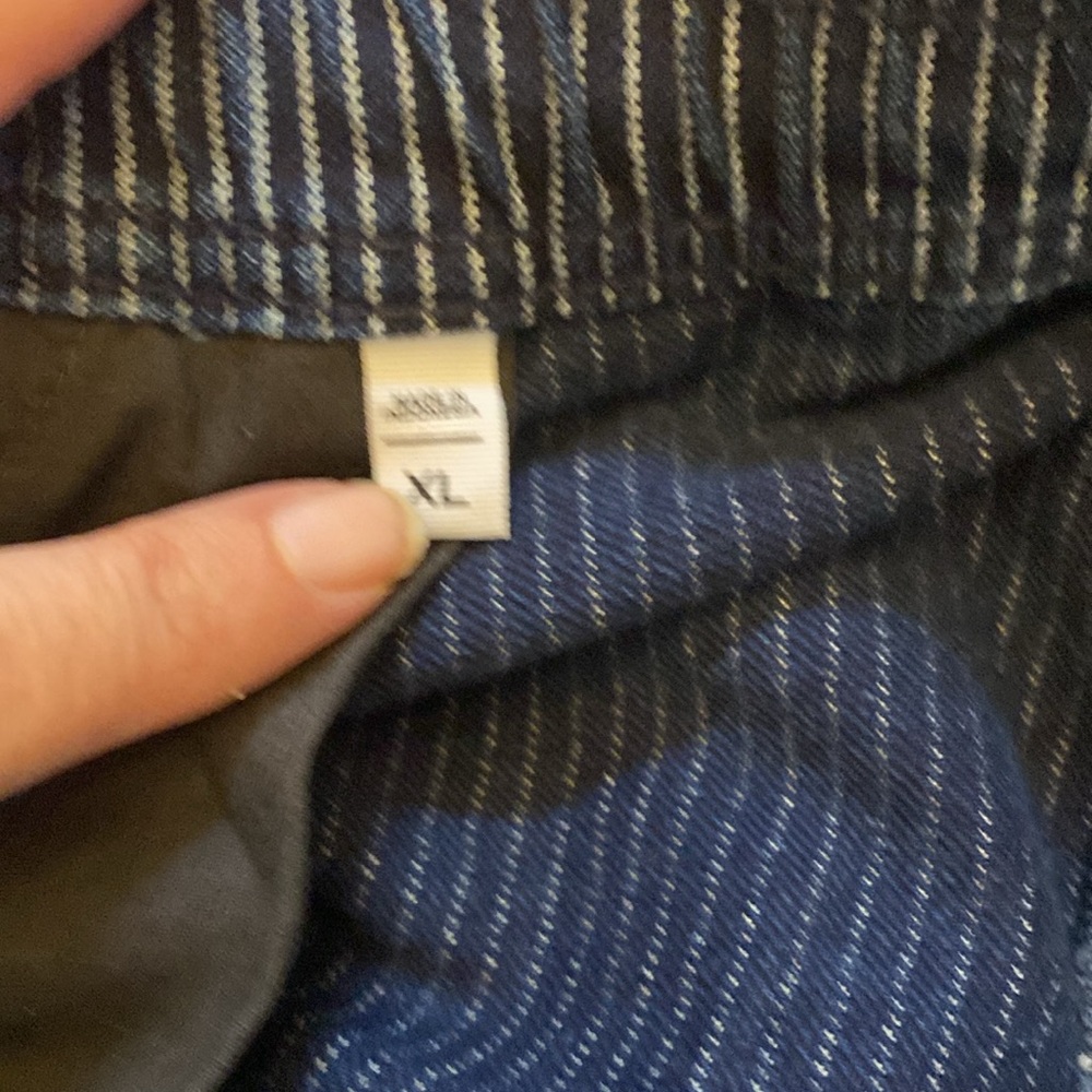 LOFT XL denim drawstring waist short - Picture 3 of 6